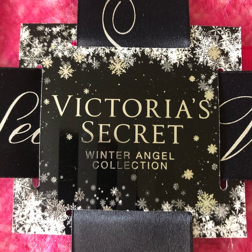 Victoria Secert Scarf - Picture 2 of 4